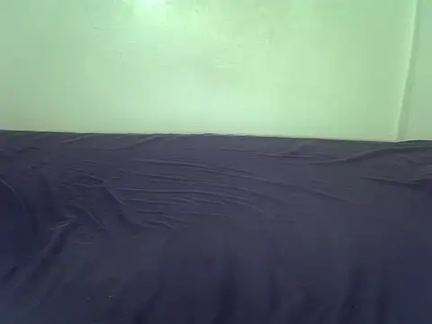 Snapshot of laetitia_ chatting on 11-26-25, 10:55 laetitia online show from 11-26-25, 10:55