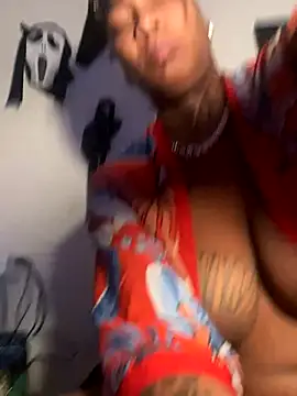 CUMQUEEN-XXX69 online show from 12-22-25, 07:27