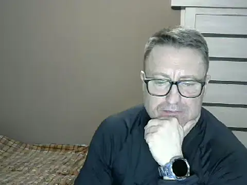 Snapshot of HarrySnake chatting on 01-04-25, 05:16 HarrySnake online show from 01-04-25, 05:16