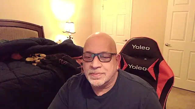 Snapshot of --JimmyJamzs-- chatting on 12-02-24, 02:19 --JimmyJamzs-- online show from 12-02-24, 02:19