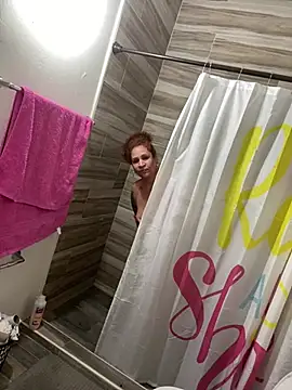 ladycreamypr2 online show from 02-22-26, 01:29