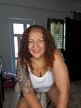 ladycreamypr2 online show from 04-17-26, 03:04