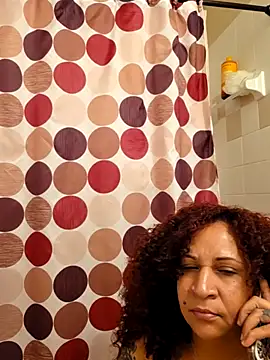 Snapshot of ladycreamypr2 chatting on 05-25-26, 06:14 ladycreamypr2 online show from 05-25-26, 06:14