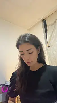 Snapshot of Yulia_sx chatting on 01-28-25, 03:15 Yulia sx online show from 01-28-25, 03:15