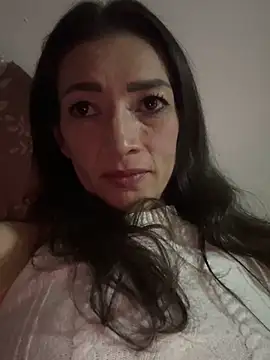 Snapshot of Yulia_sx chatting on 02-27-25, 01:38 Yulia sx online show from 02-27-25, 01:38