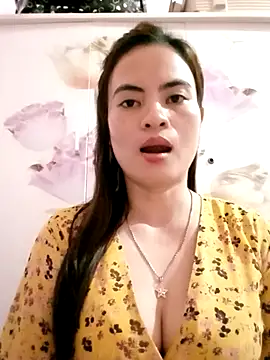 Snapshot of NgocQuyen2K chatting on 03-22-25, 11:11 NgocQuyen2K online show from 03-22-25, 11:11