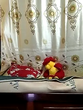 Snapshot of NgocQuyen2K chatting on 09-16-25, 01:39 NgocQuyen2K online show from 09-16-25, 01:39