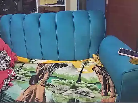 Snapshot of Chavvy_10 chatting on 11-23-25, 12:10 Chavvy 10 online show from 11-23-25, 12:10