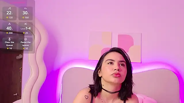 Snapshot of innocentlady_ chatting on 09-23-25, 01:47 innocentlady  online show from 09-23-25, 01:47