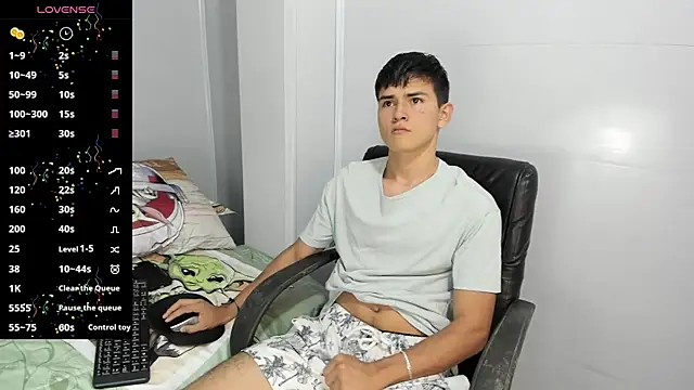 Jacobb Lee online show from 01-18-25, 07:48