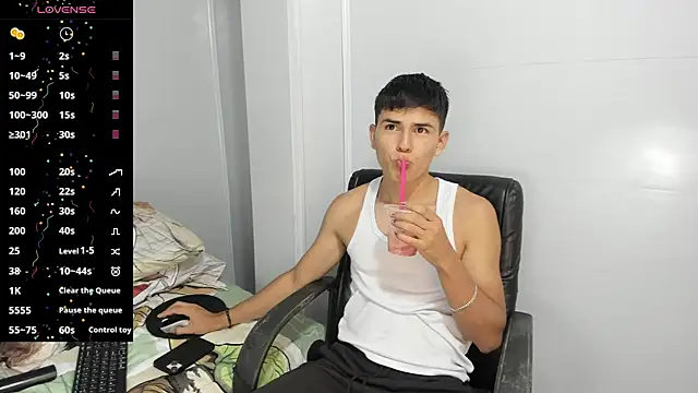 Jacobb Lee online show from 02-14-25, 09:21