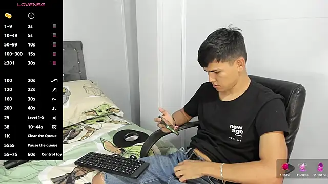 Jacobb Lee online show from 02-15-25, 08:11