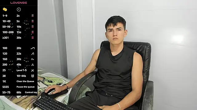 Jacobb Lee online show from 02-17-25, 08:47