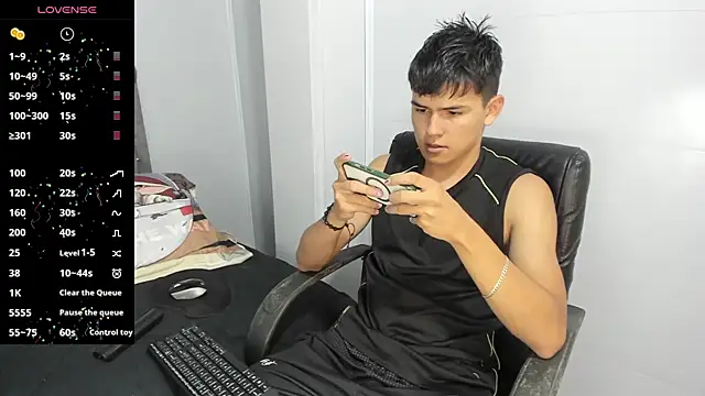 Jacobb Lee online show from 02-20-25, 09:20