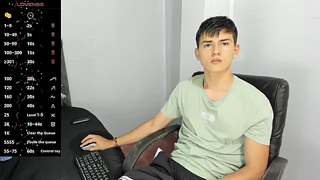 Jacobb Lee online show from 02-25-25, 09:02