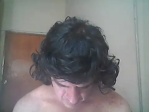 Snapshot of Marobronco chatting on 09-08-25, 02:49 Marobronco online show from 09-08-25, 02:49