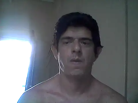 Snapshot of Marobronco chatting on 05-14-26, 01:18 Marobronco online show from 05-14-26, 01:18