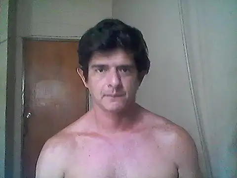 Snapshot of Marobronco chatting on 05-26-26, 02:46 Marobronco online show from 05-26-26, 02:46