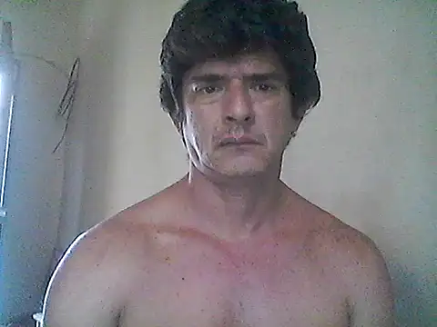 Snapshot of Marobronco chatting on 06-01-26, 01:35 Marobronco online show from 06-01-26, 01:35