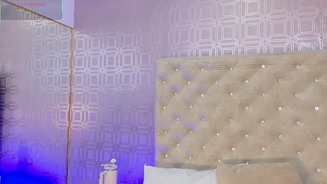 Sara Desire online show from 09-10-25, 03:34