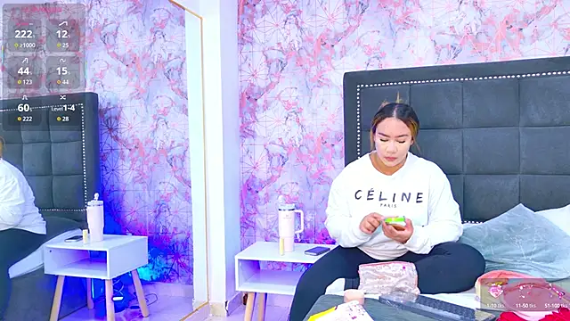 Sara Desire online show from 09-23-25, 12:19