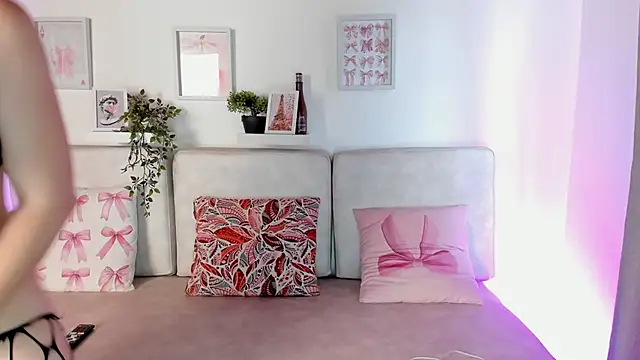 Malka Burning online show from 03-09-25, 08:21