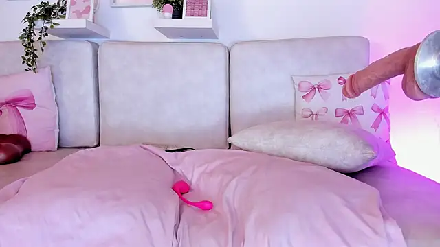 Malka Burning online show from 10-15-25, 07:03