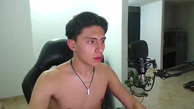 Snapshot of jay_dimarco2 chatting on 09-12-25, 03:28 jay dimarco2 online show from 09-12-25, 03:28