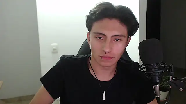 Snapshot of jay_dimarco2 chatting on 09-23-25, 03:42 jay dimarco2 online show from 09-23-25, 03:42