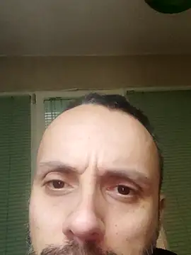 Snapshot of CashhoOUT chatting on 03-28-26, 10:20 CashhoOUT online show from 03-28-26, 10:20