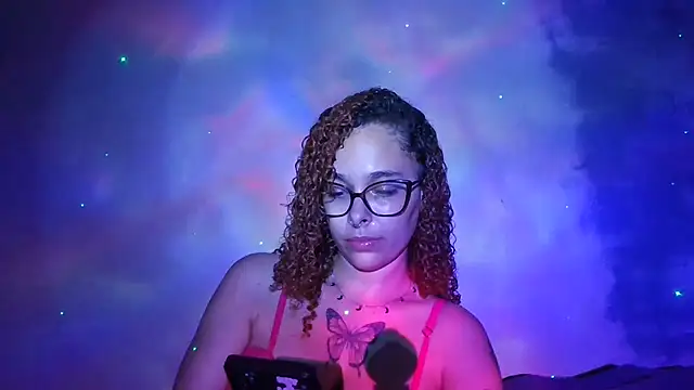 Snapshot of lizza_monroe chatting on 10-06-25, 11:13 lizza monroe online show from 10-06-25, 11:13