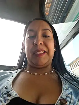 Bella keny online show from 12-26-24, 08:32