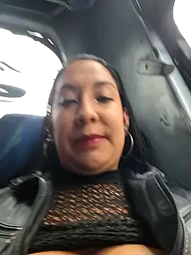 Bella keny online show from 12-28-24, 04:20