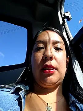 Bella keny online show from 01-29-25, 01:49