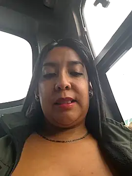 Bella keny online show from 03-18-25, 10:37