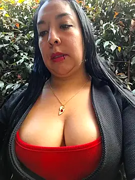 Bella keny online show from 07-28-26, 07:04