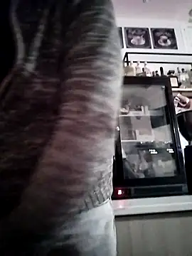 Snapshot of A_man_in_public chatting on 02-28-26, 11:06 A man in public online show from 02-28-26, 11:06