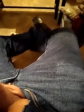 A man in public online show from 03-24-26, 12:54