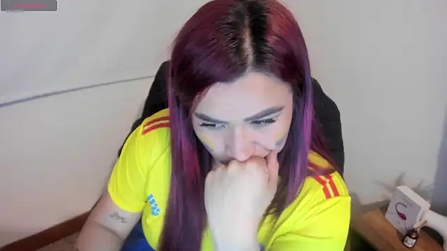 EmaGw online show from 03-21-25, 01:56