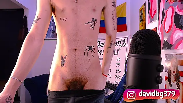 Snapshot of cinnamon_boyxxx chatting on 03-04-25, 03:55 cinnamon boyxxx online show from 03-04-25, 03:55