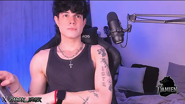 Snapshot of cinnamon_boyxxx chatting on 09-20-25, 02:12 cinnamon boyxxx online show from 09-20-25, 02:12