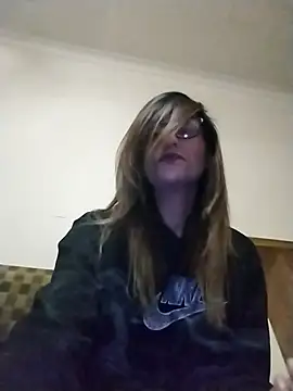 Snapshot of karmicQueen669 chatting on 05-12-26, 05:32 karmicQueen669 online show from 05-12-26, 05:32
