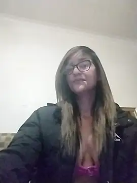 Snapshot of karmicQueen669 chatting on 05-14-26, 05:31 karmicQueen669 online show from 05-14-26, 05:31