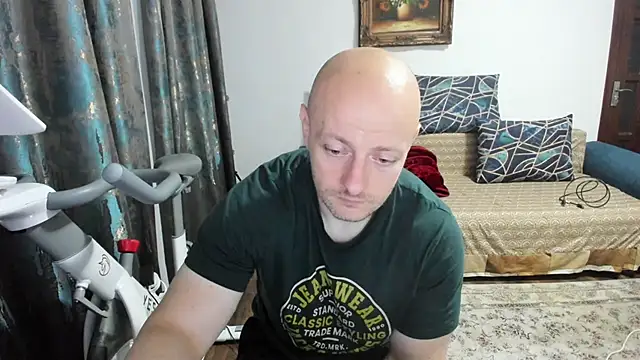 xxxWildxThoughtsxxx online show from 10-06-25, 09:56