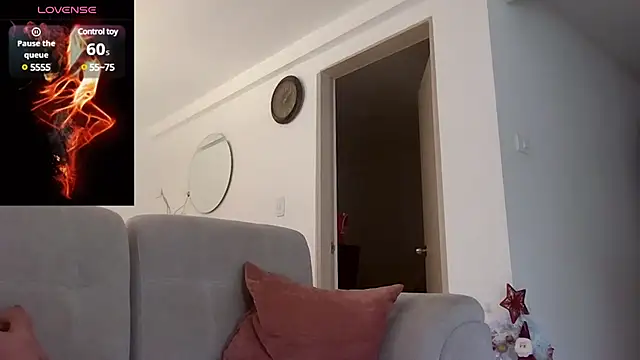 Snapshot of saramartinez1000 chatting on 12-02-24, 06:10 saramartinez1000 online show from 12-02-24, 06:10