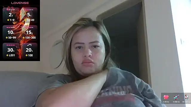 Snapshot of saramartinez1000 chatting on 03-01-25, 12:23 saramartinez1000 online show from 03-01-25, 12:23