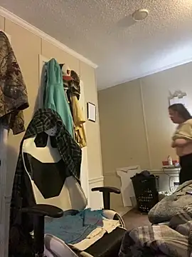 velvetta  online show from 12-29-24, 10:25