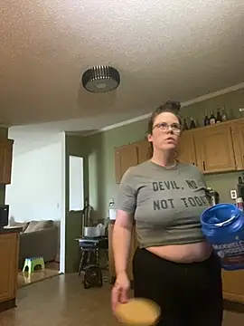 velvetta  online show from 03-15-25, 09:27