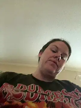 velvetta  online show from 03-18-25, 02:26