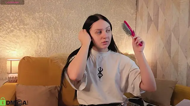 Snapshot of Kvetachka chatting on 11-09-25, 02:54 Kvetachka online show from 11-09-25, 02:54